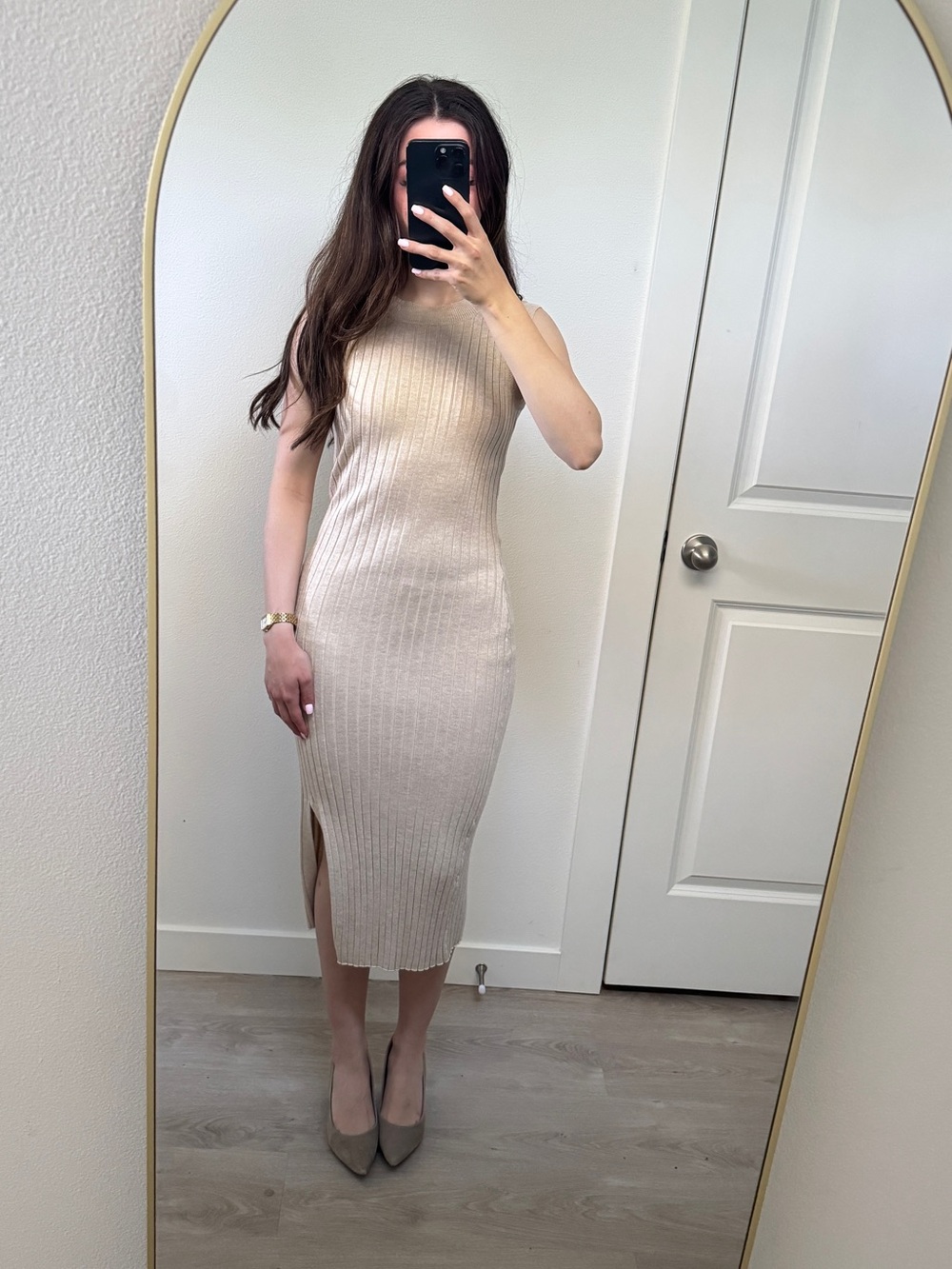 Olive & Oak Sleeveless Ribbed Maxi Dress in Beige